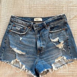 Abercrombie , the mom short high-rise